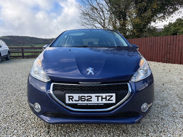 Used Peugeot 208 2013 for sale - 76350072: Photo 2