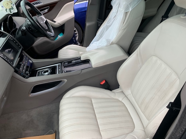 Used Jaguar F-Pace 2017 for sale - 76253447: Photo 18