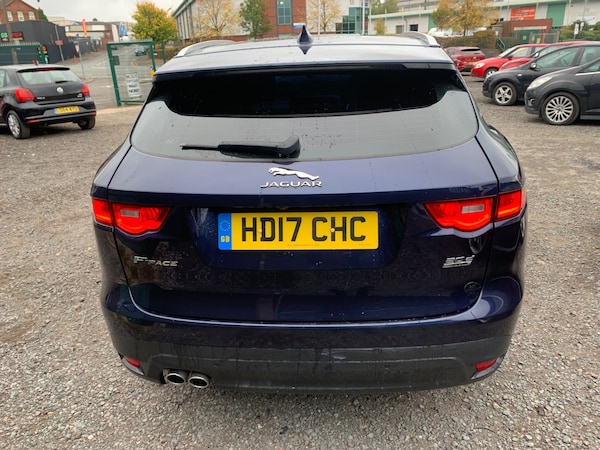 Used Jaguar F-Pace 2017 for sale - 76253447: Photo 7