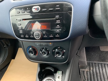 Used Fiat Punto Evo 2010 for sale - 78870252: Photo