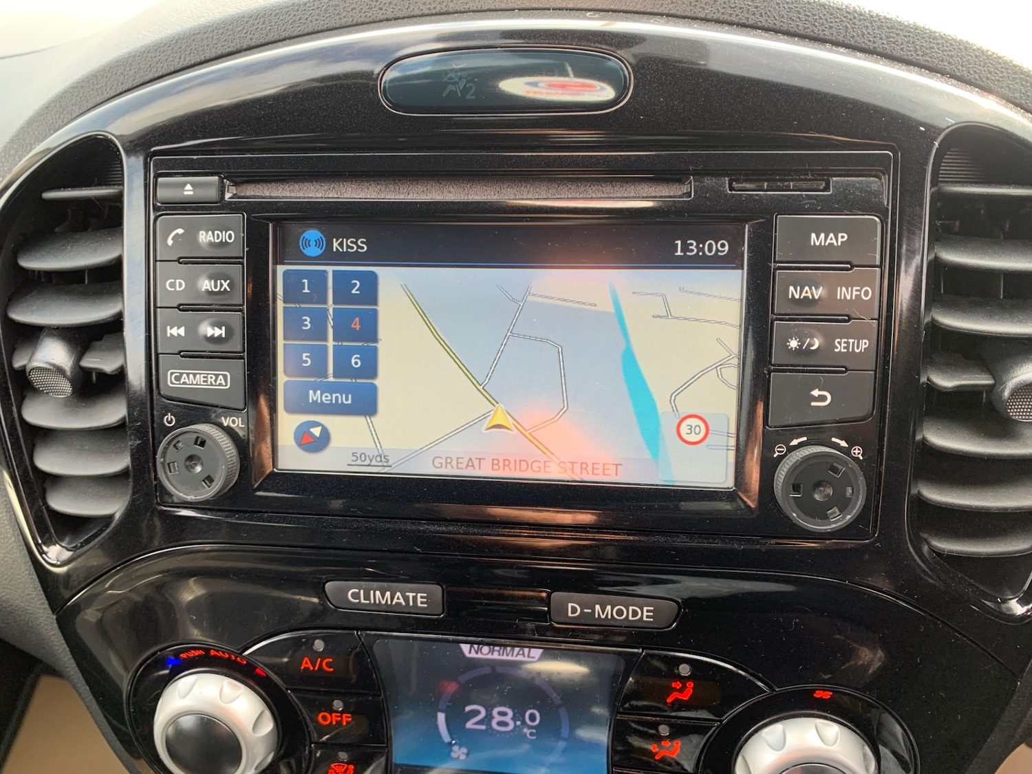 Used Nissan Juke 2015 for sale - 76090777: Photo 8