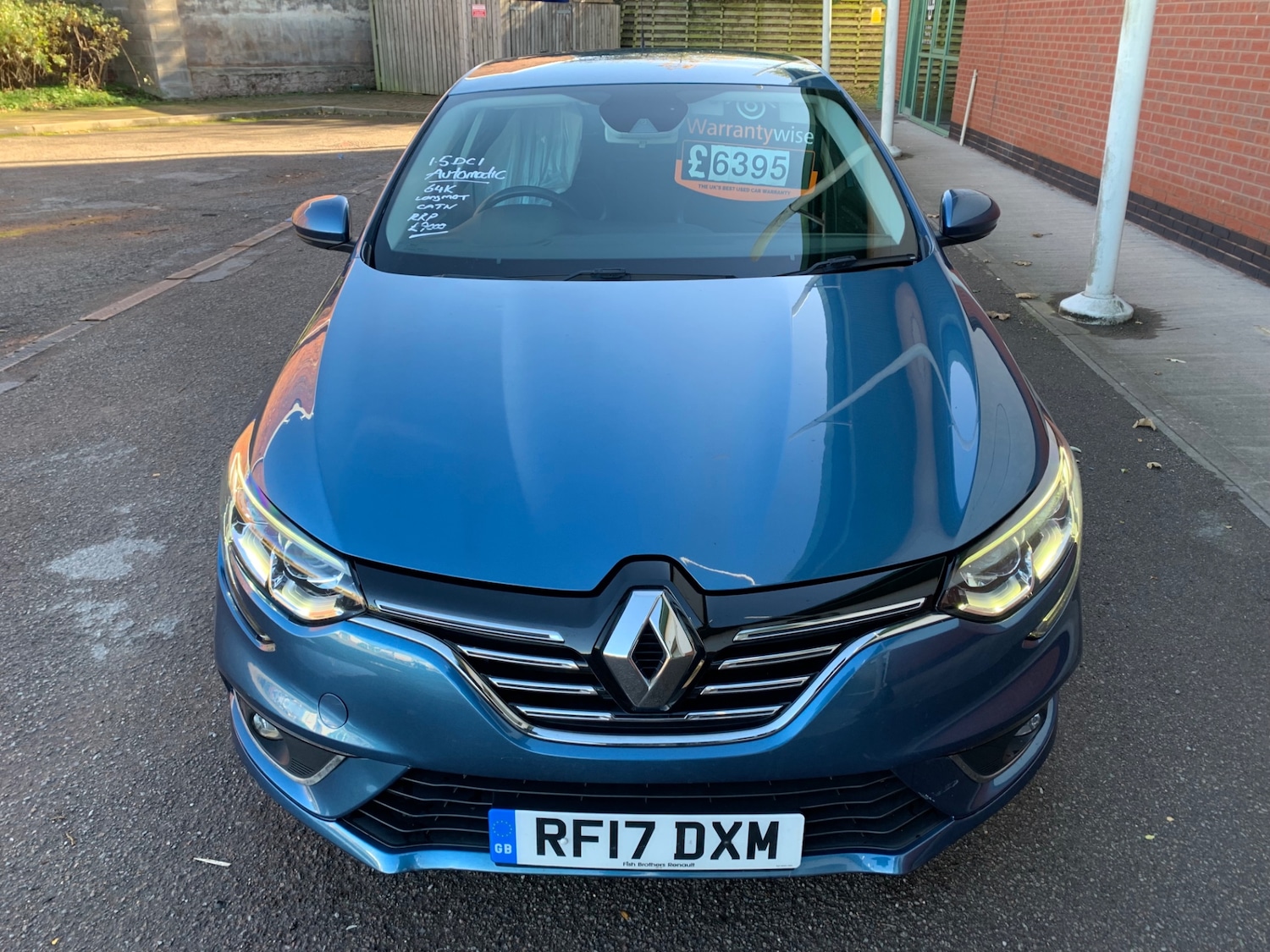 Used Renault Megane 2017 for sale - 76427830: Photo 7