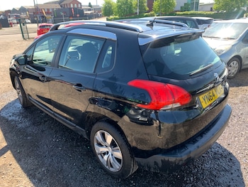 Used Peugeot 2008 2014 for sale - 78436105: Photo