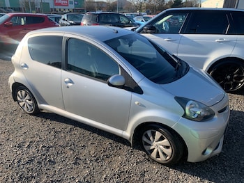 2012 (12) - 1.0 VVT-i Ice 5dr