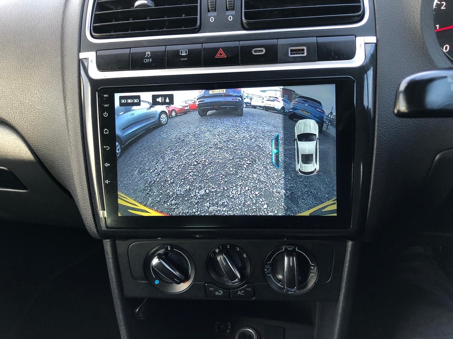 Used Volkswagen Polo 2012 for sale - 76567849: Photo 3