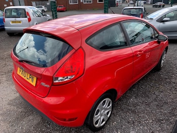 Used Ford Fiesta 2010 for sale - 79067410: Photo
