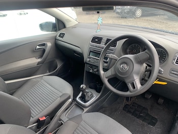 Used Volkswagen Polo 2013 for sale - 78802716: Photo