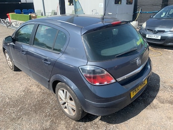 Used Vauxhall Astra 2010 for sale - 78390368: Photo