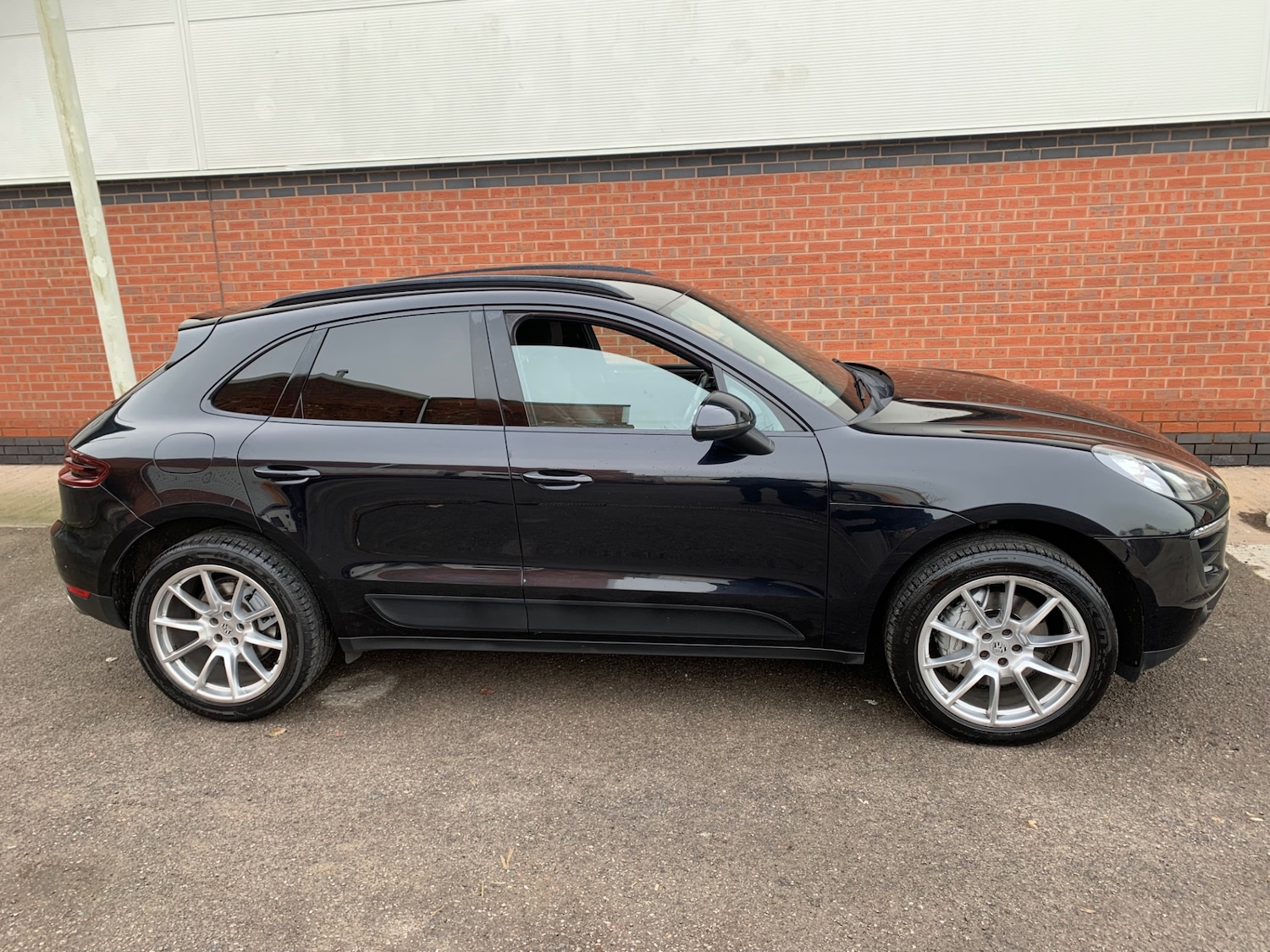 Used Porsche Macan 2015 for sale - 77579756: Photo 11