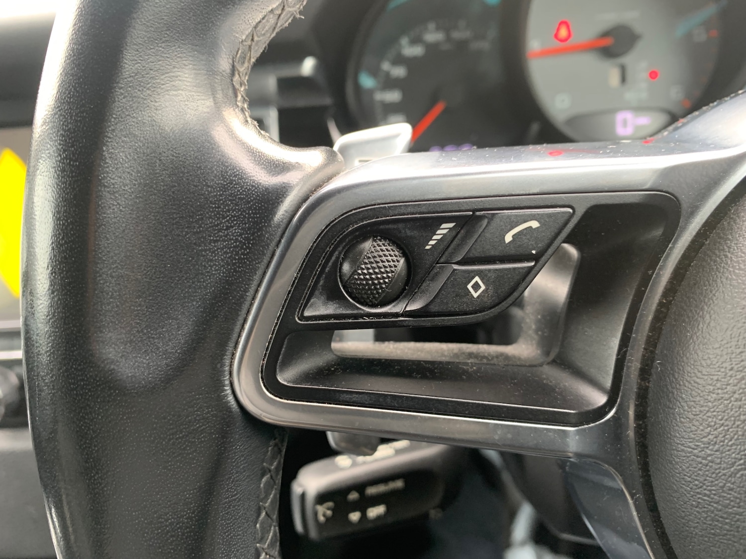 Used Porsche Macan 2015 for sale - 77579756: Photo 19