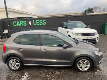 Used Volkswagen Polo 2016 for sale - 76920186: Photo