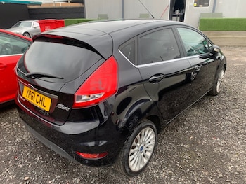 Used Ford Fiesta 2011 for sale - 77789614: Photo