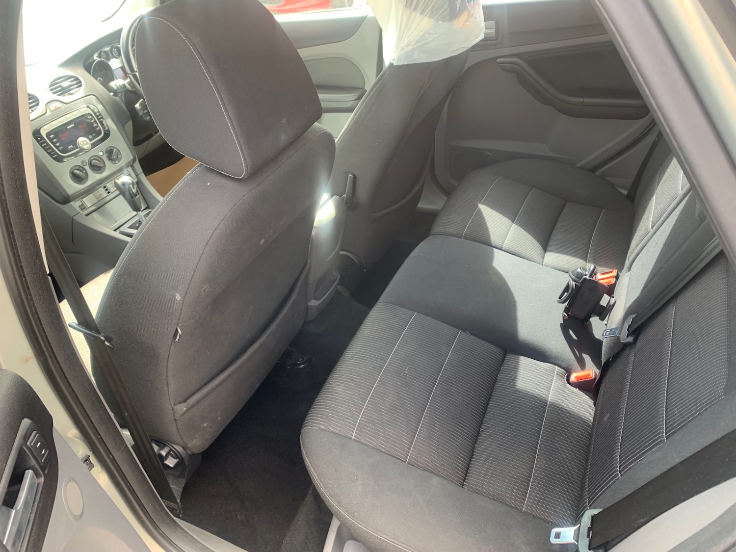 Used Ford Focus 2010 for sale - 78064894: Photo 4