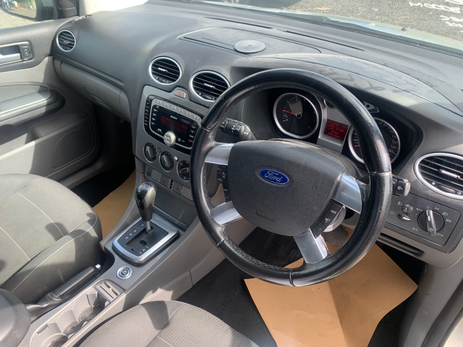 Used Ford Focus 2010 for sale - 78064894: Photo 9