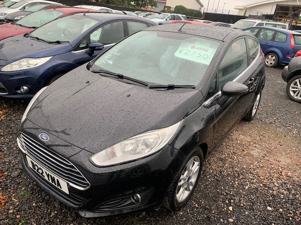 Used Ford Fiesta 2015 for sale - 76170647: Photo 1