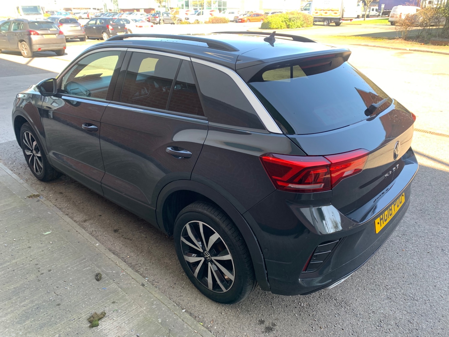 Used Volkswagen T-Roc 2018 for sale - 77931732: Photo 5