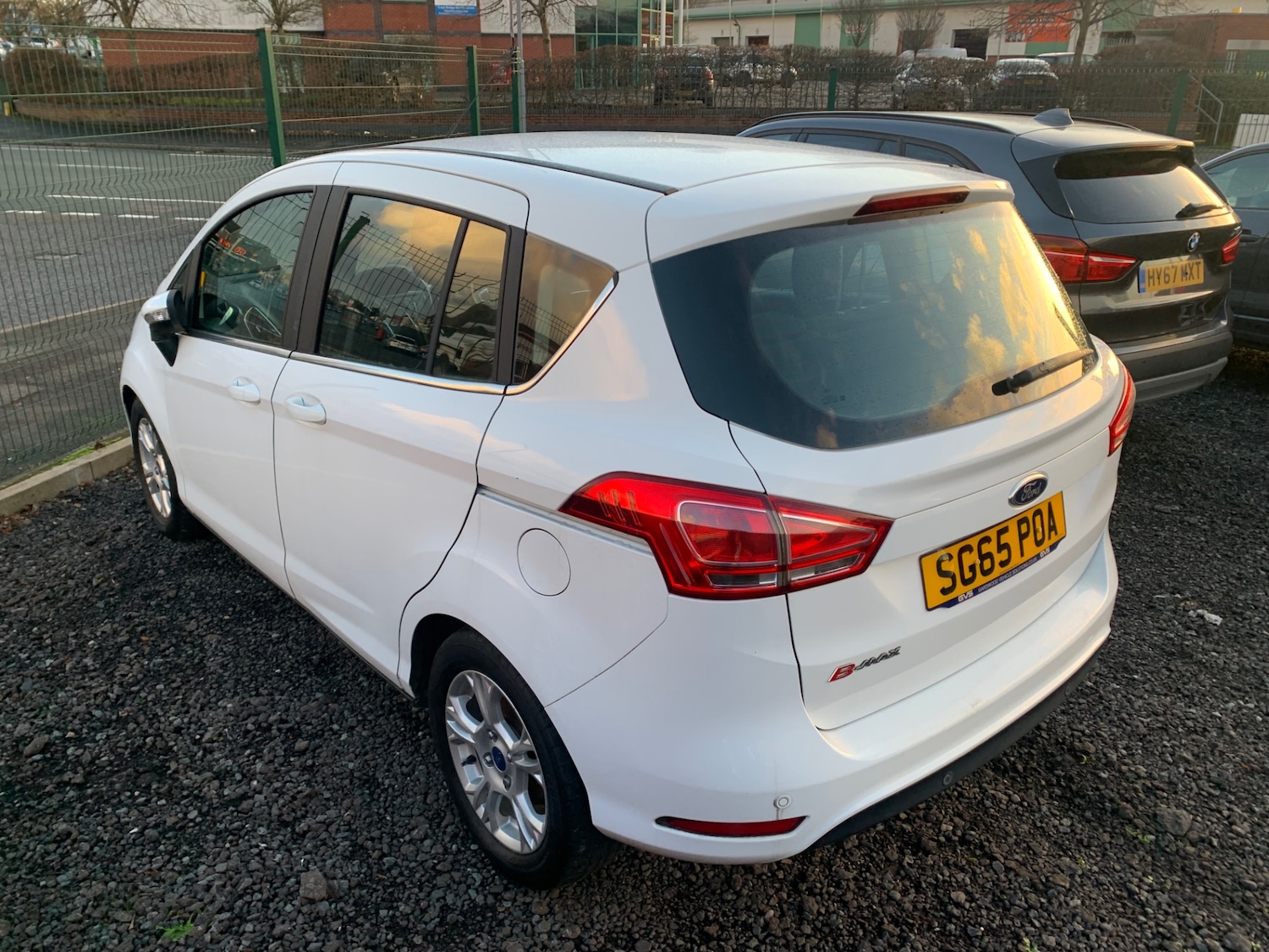 Used Ford B-MAX 2015 for sale - 76894492: Photo 2