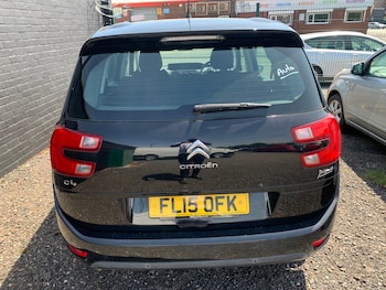 Used Citroen Grand C4 Picasso 2015 for sale - 78971014: Photo
