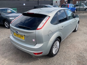 Used Ford Focus 2010 for sale - 78239545: Photo