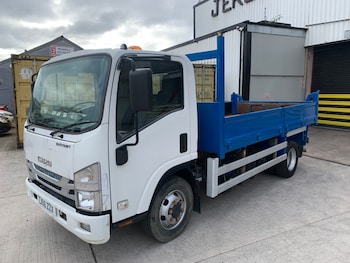 Used Isuzu Forward 2016 for sale - 75969225: Photo