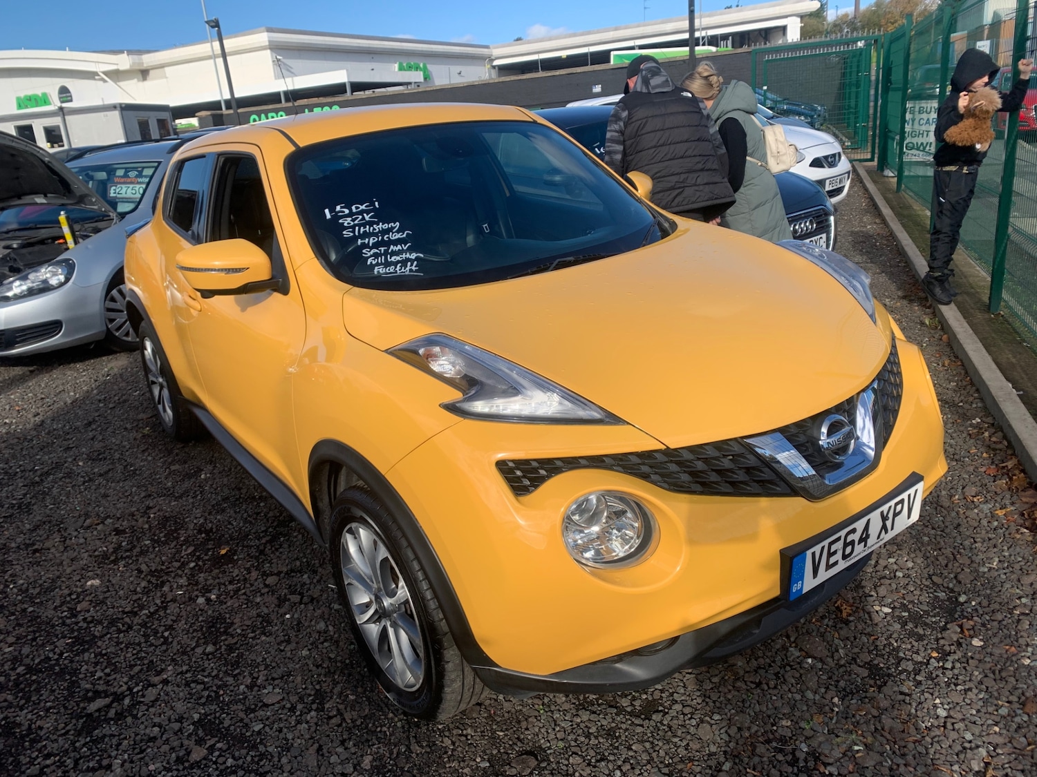 Used Nissan Juke 2015 for sale - 76374650: Photo 2