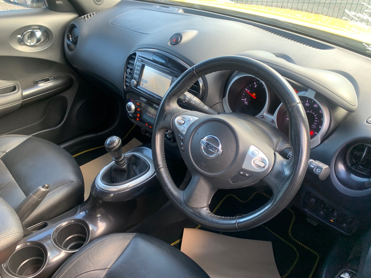 Used Nissan Juke 2015 for sale - 76374650: Photo 5
