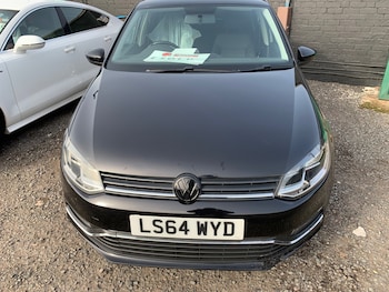 Used Volkswagen Polo 2014 for sale - 77760860: Photo