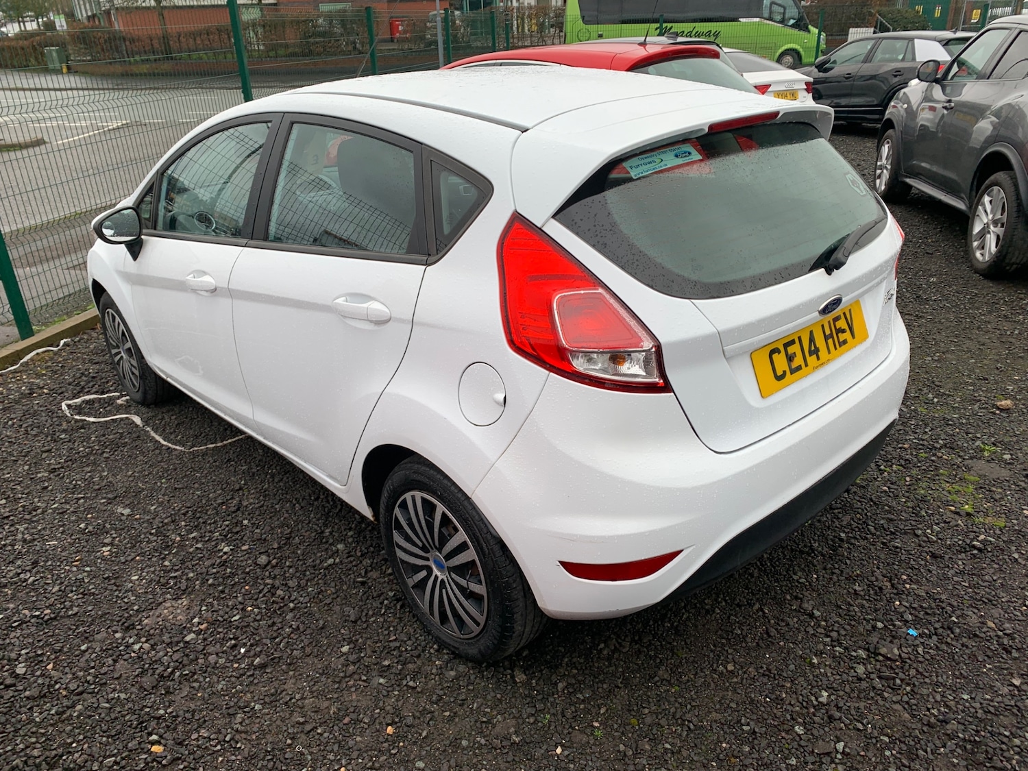 Used Ford Fiesta 2014 for sale - 77515448: Photo 2