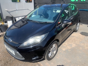 Used Ford Fiesta 2010 for sale - 78340726: Photo