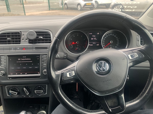 Used Volkswagen Polo 2014 for sale - 76242797: Photo 11