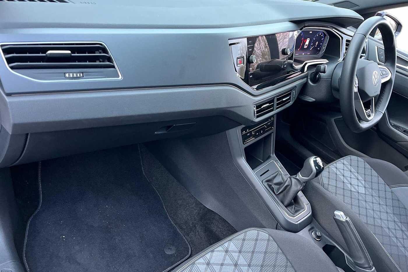 Used Volkswagen Polo 2023 for sale - 76675658: Photo 2