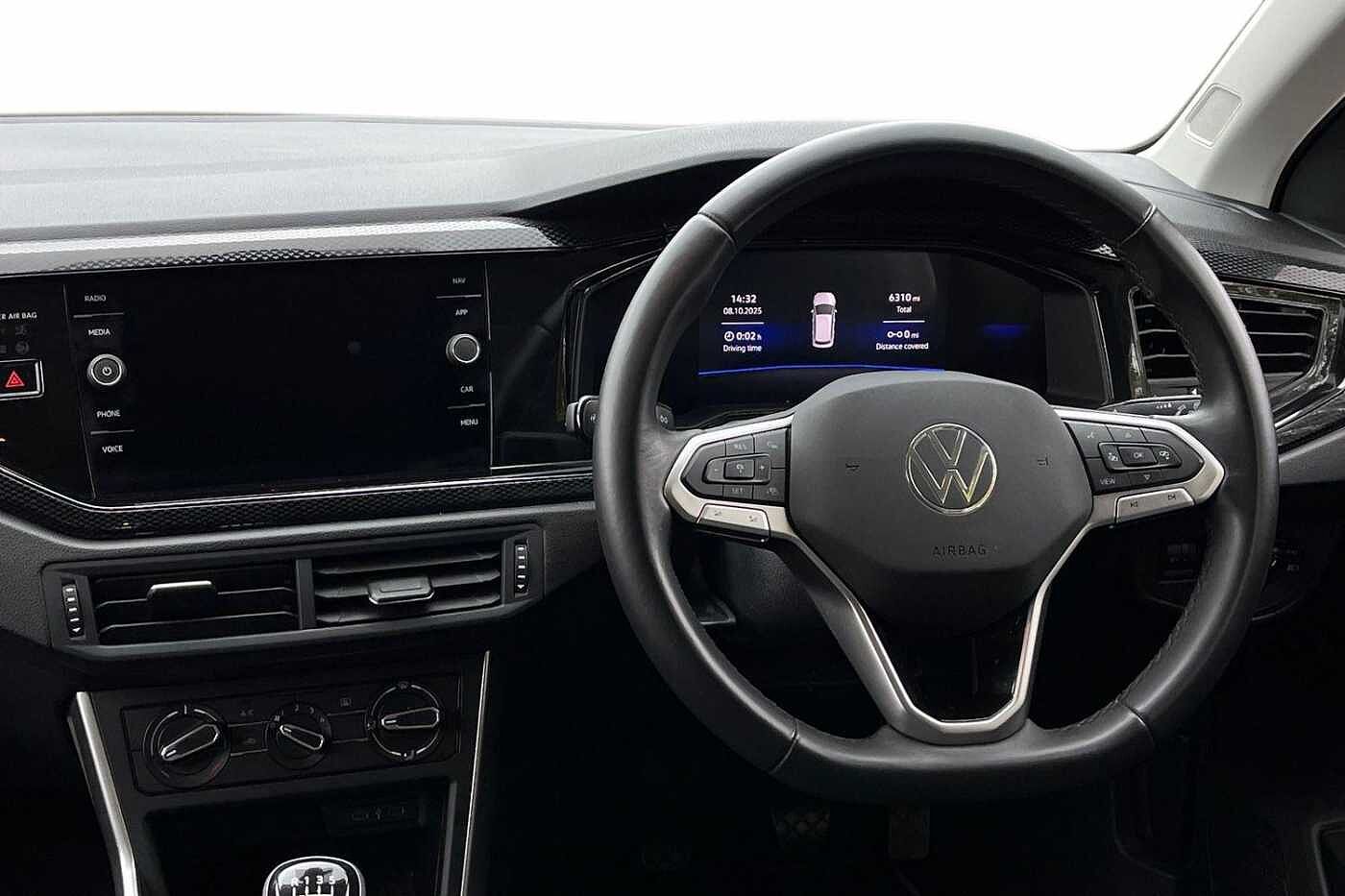 Used Volkswagen Polo 2024 for sale - 76677320: Photo 12