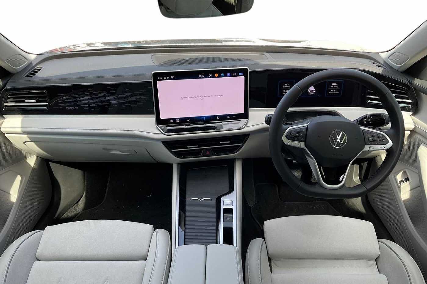 Used Volkswagen Passat 2025 for sale - 76680716: Photo 11