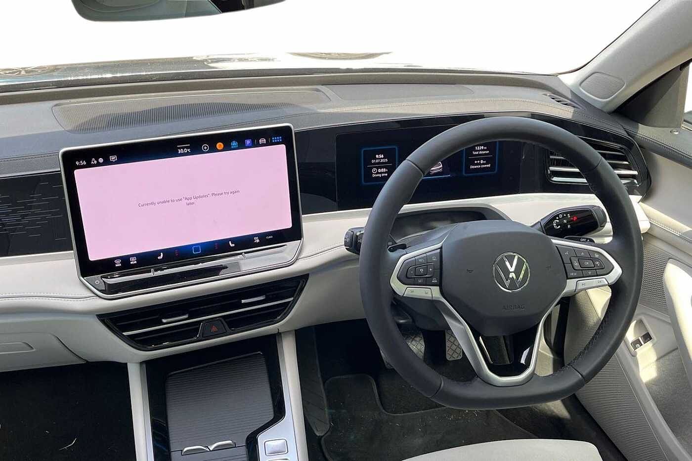 Used Volkswagen Passat 2025 for sale - 76680716: Photo 12