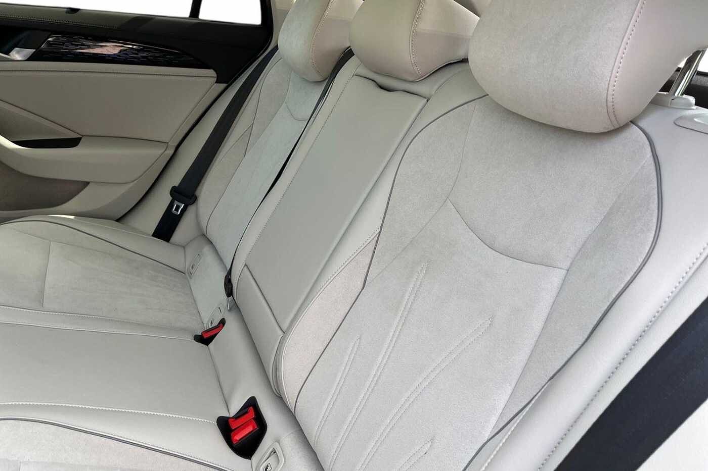 Used Volkswagen Passat 2025 for sale - 76680716: Photo 9