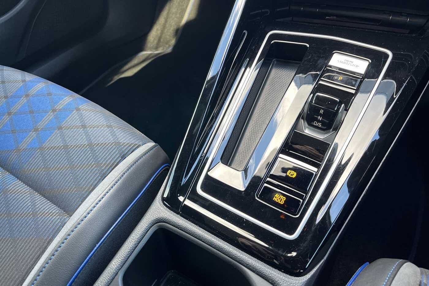 Used Volkswagen Golf 2024 for sale - 76677117: Photo 15