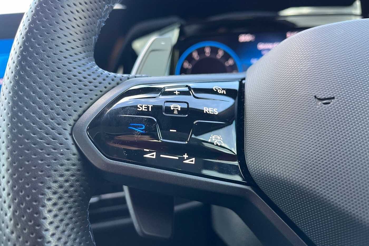 Used Volkswagen Golf 2024 for sale - 76677117: Photo 17