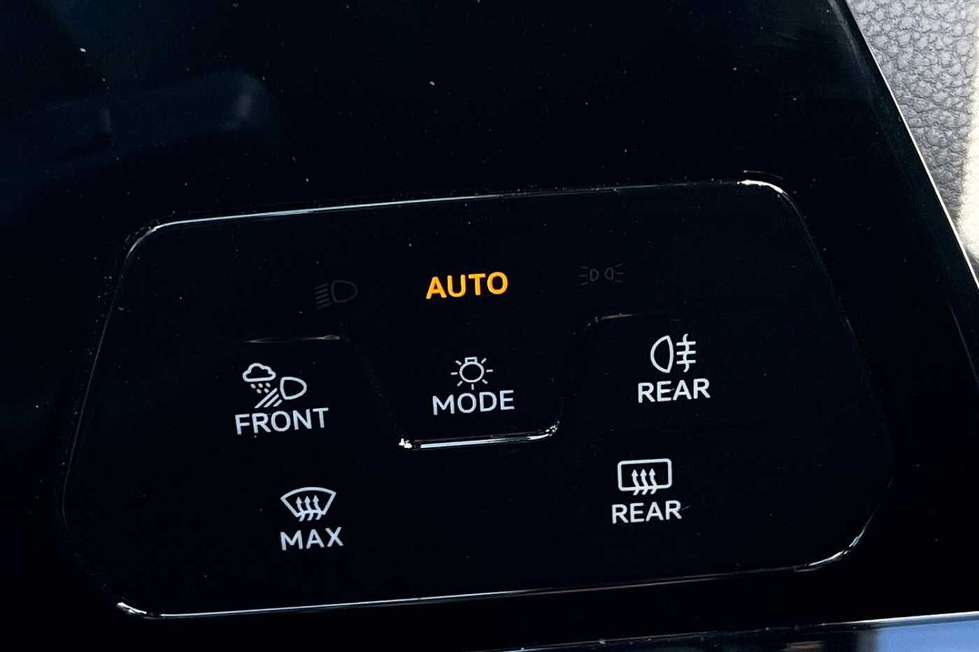 Used Volkswagen Golf 2024 for sale - 76677117: Photo 23