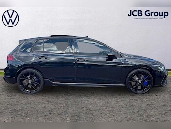 Used Volkswagen Golf 2024 for sale - 76677117: Photo