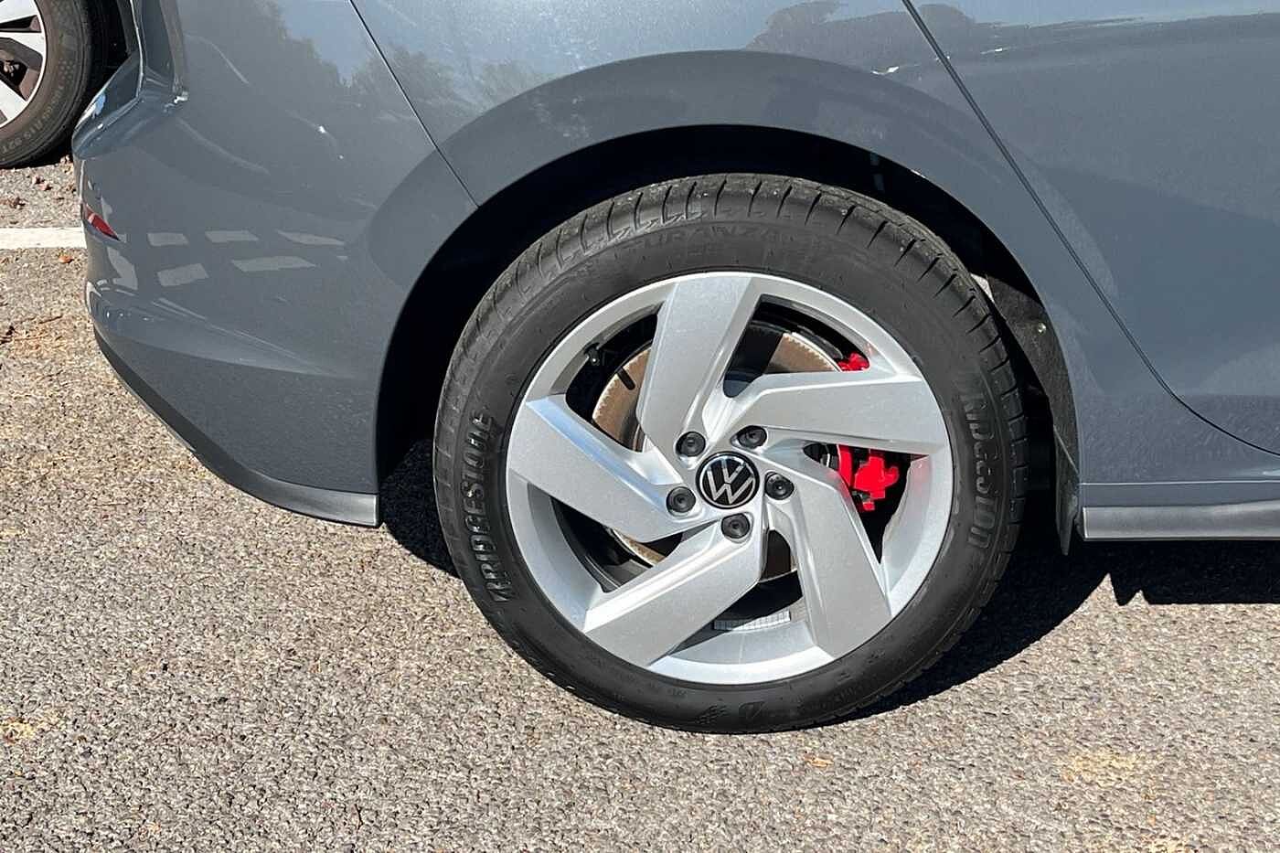 Used Volkswagen Golf 2024 for sale - 76677008: Photo 5