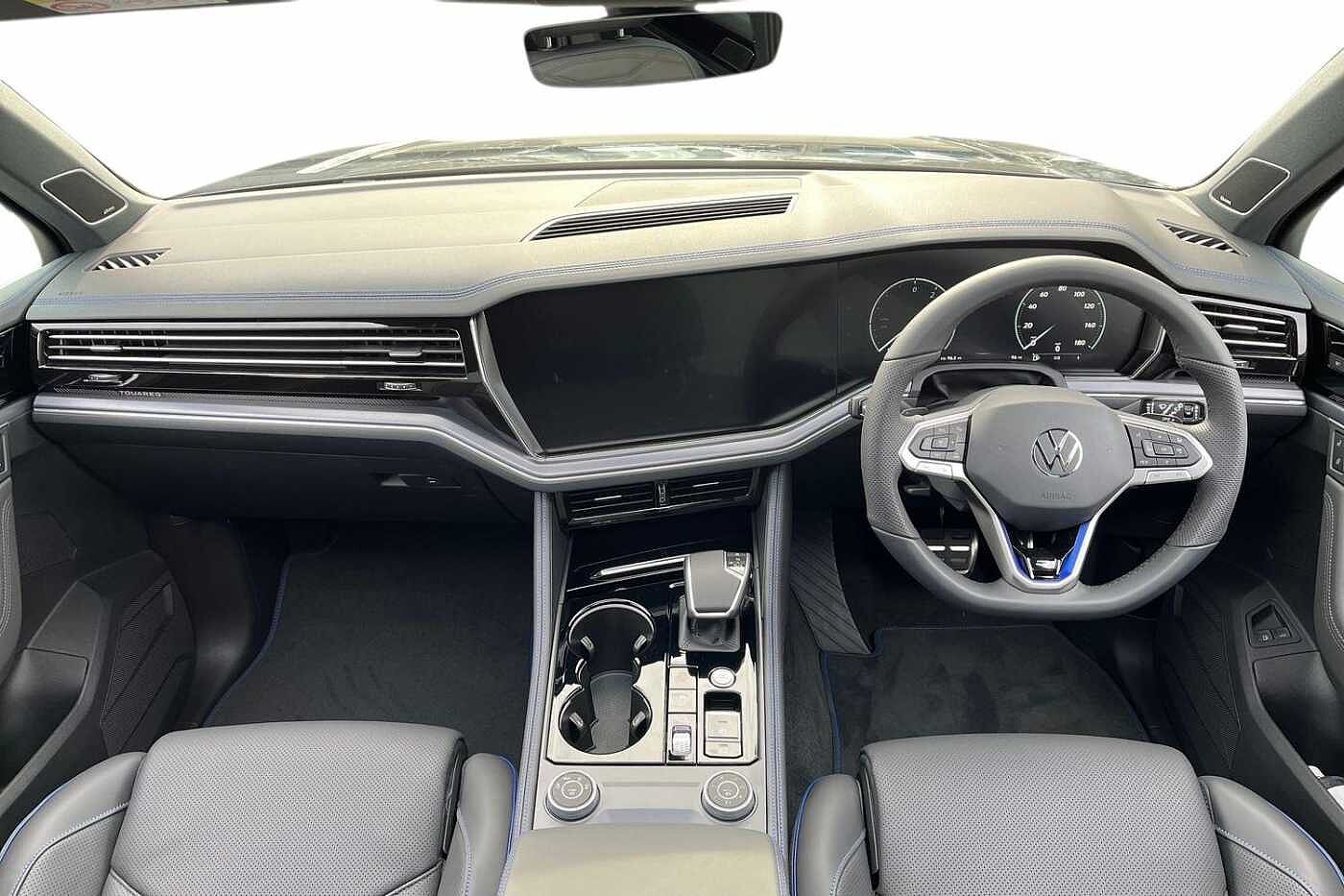 Used Volkswagen Touareg 2025 for sale - 76680006: Photo 11