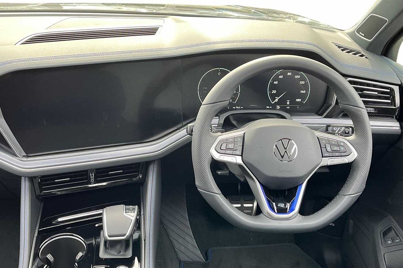 Used Volkswagen Touareg 2025 for sale - 76680006: Photo 12