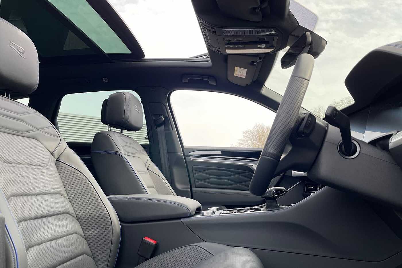 Used Volkswagen Touareg 2025 for sale - 76680006: Photo 20