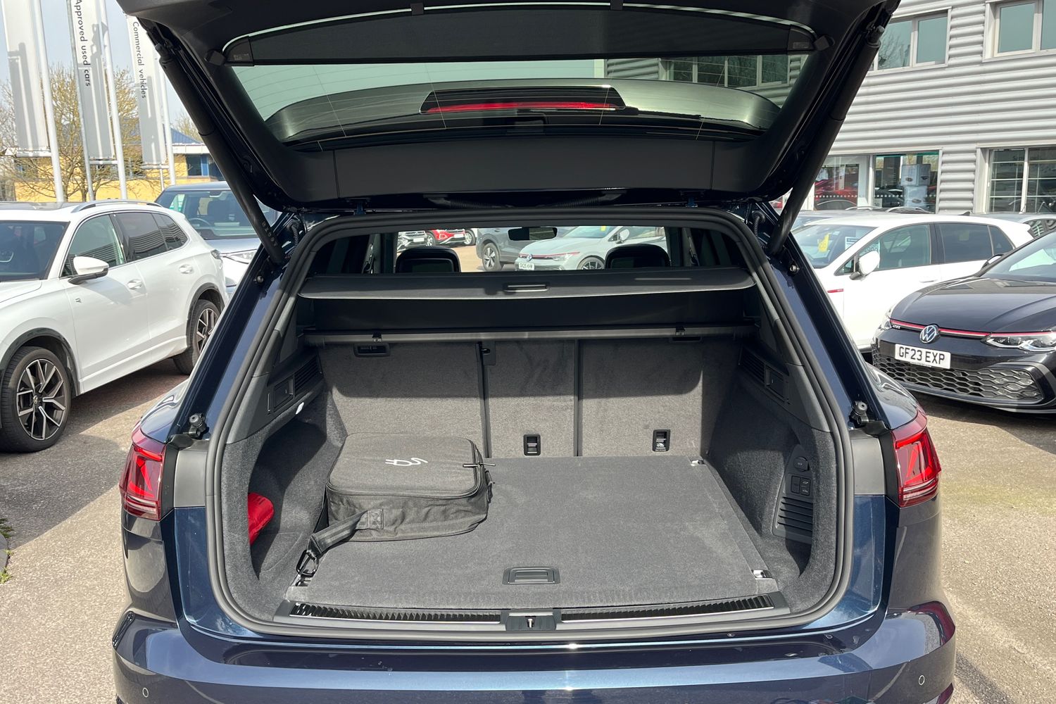 Used Volkswagen Touareg 2025 for sale - 78145594: Photo 12