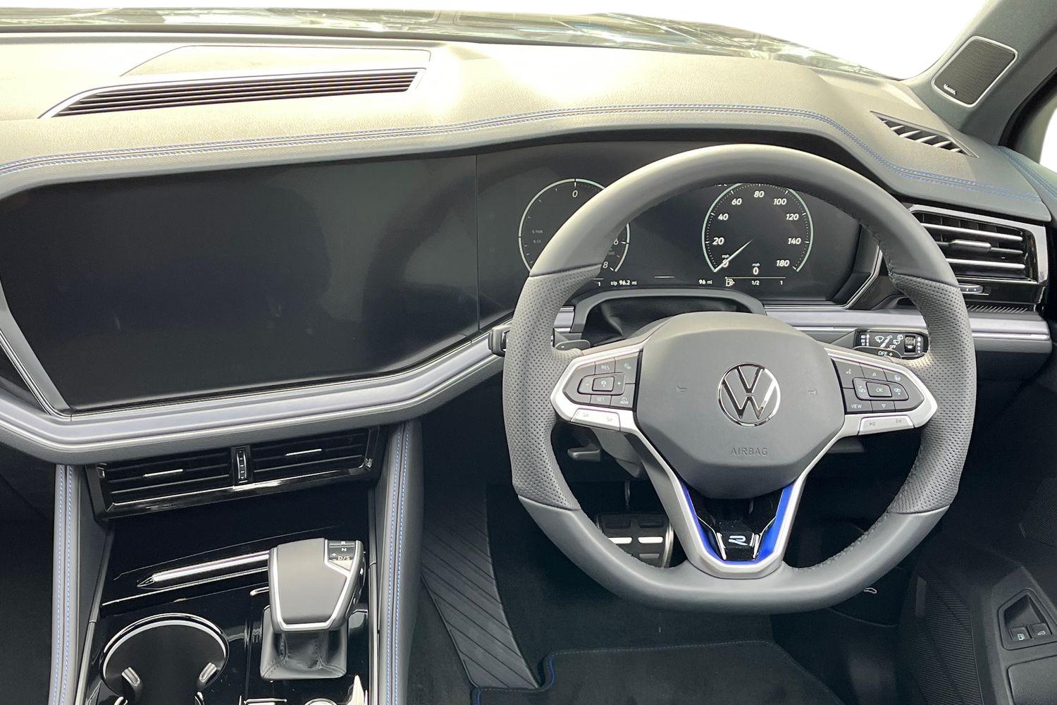 Used Volkswagen Touareg 2025 for sale - 78145594: Photo 14