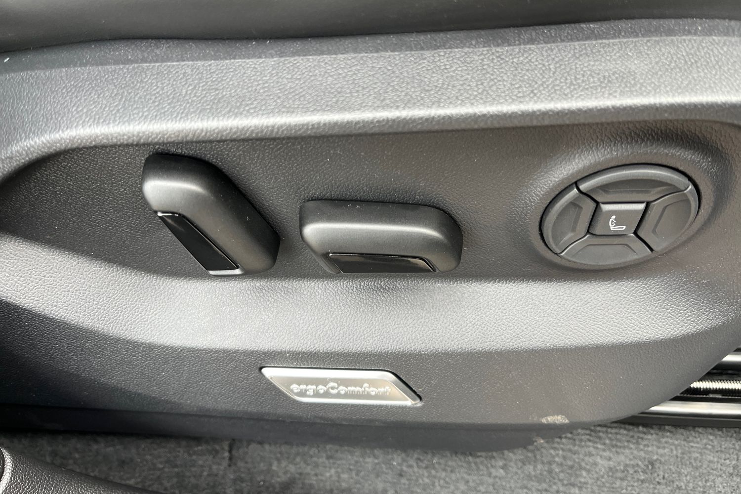 Used Volkswagen Touareg 2025 for sale - 78145594: Photo 24