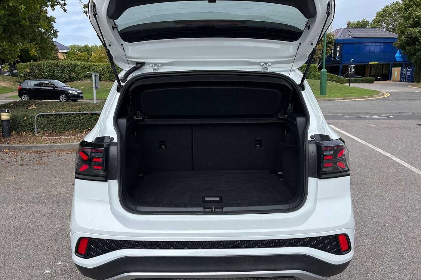 Used Volkswagen T-Cross 2024 for sale - 76677171: Photo 10