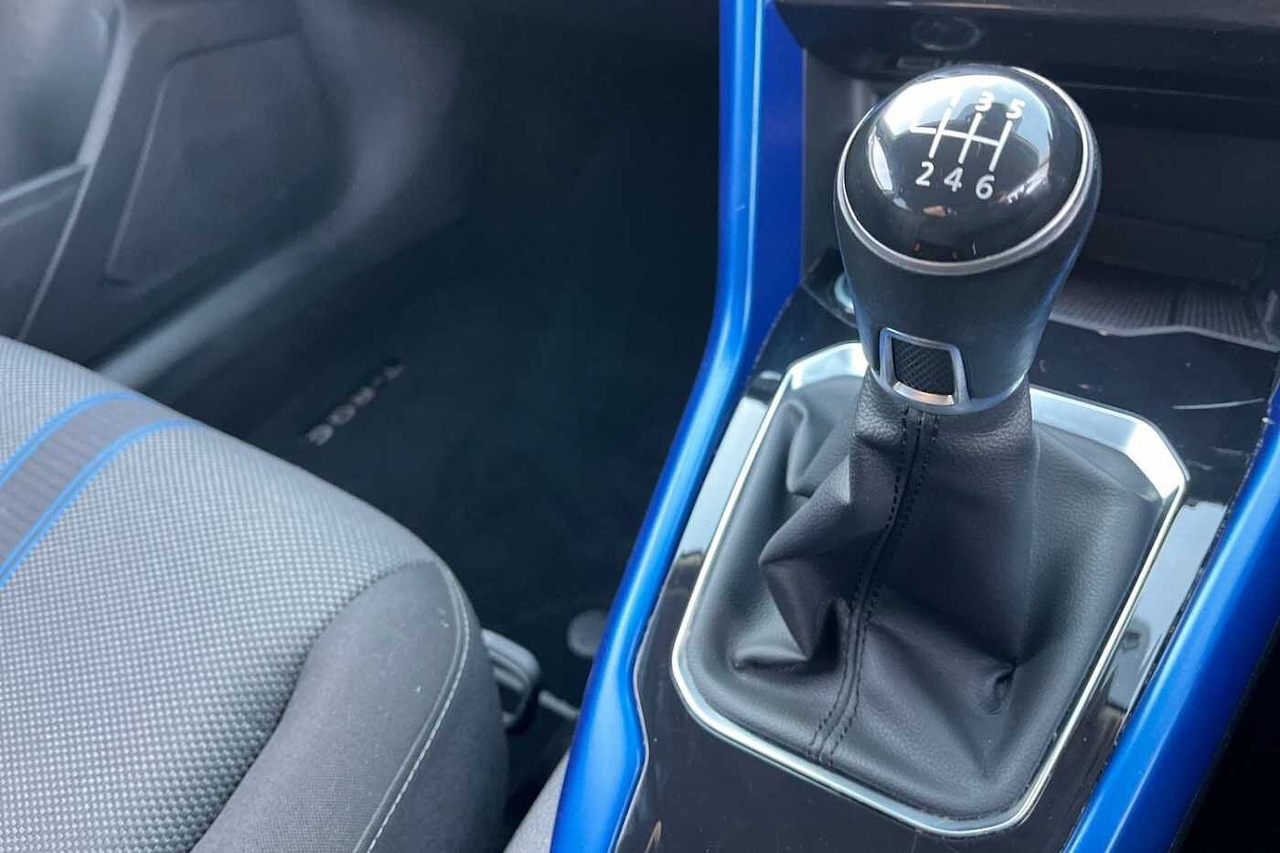 Used Volkswagen T-Roc 2018 for sale - 76673527: Photo 15