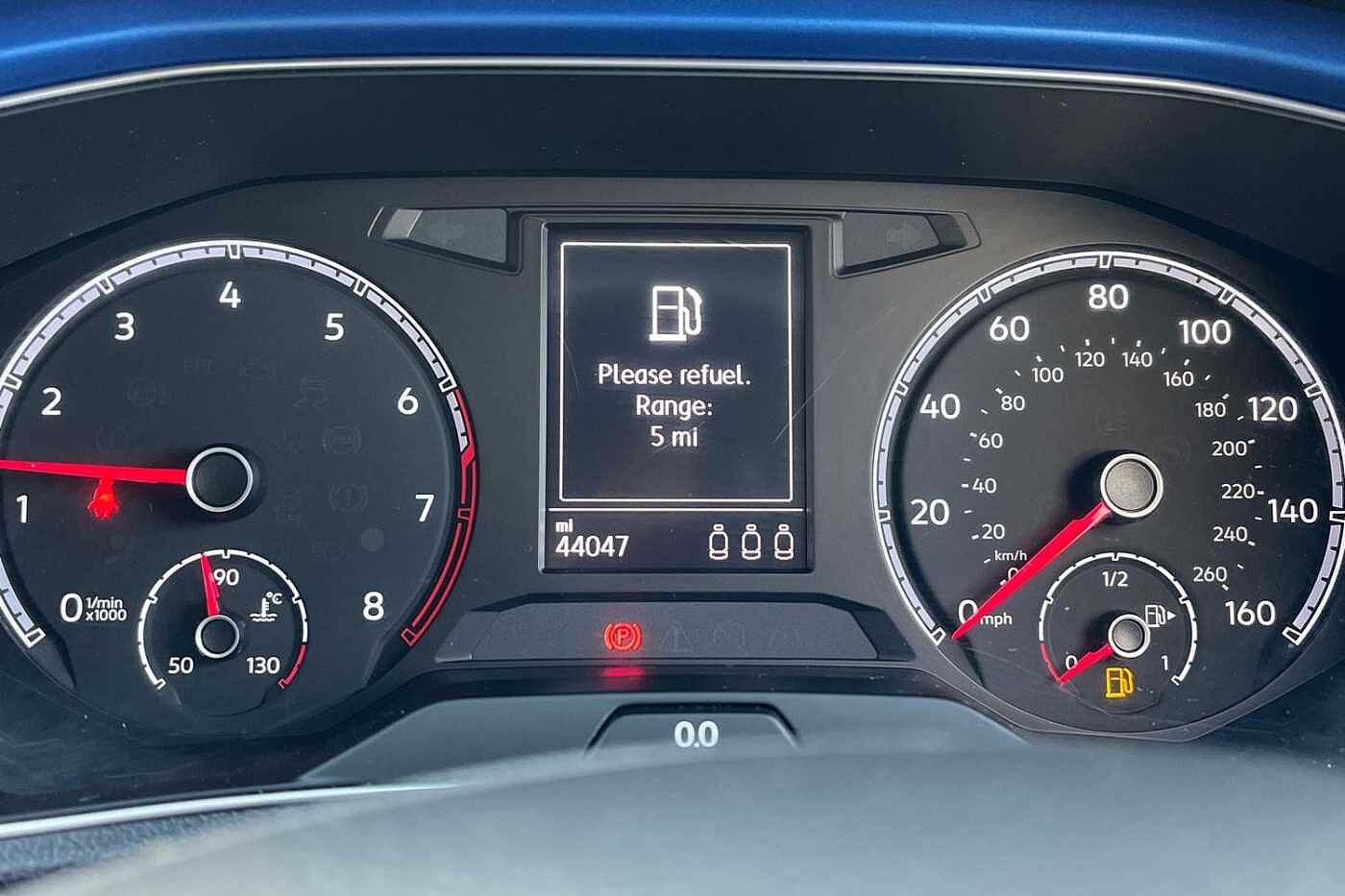 Used Volkswagen T-Roc 2018 for sale - 76673527: Photo 16