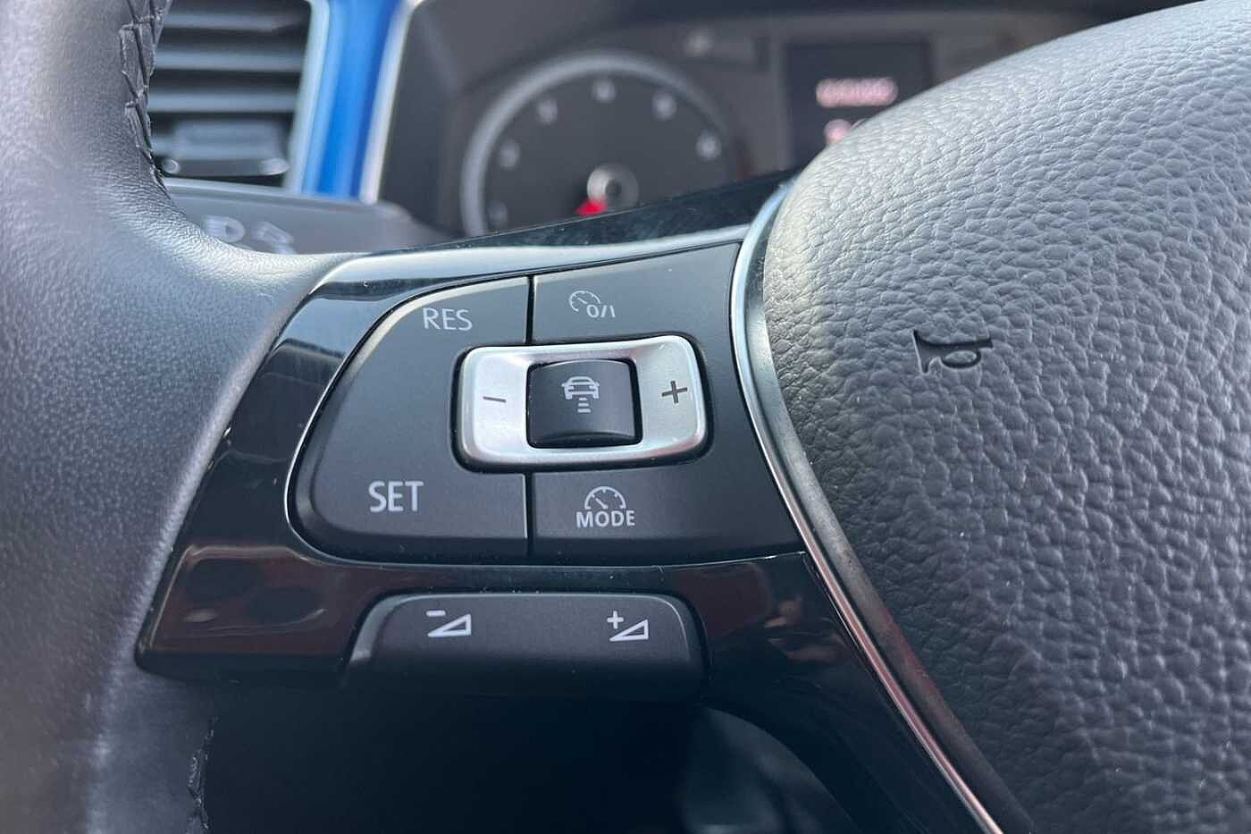 Used Volkswagen T-Roc 2018 for sale - 76673527: Photo 17